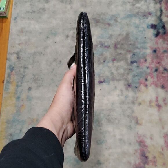 Patricia Nash Tooled Leather Flower Wistlet in Metallic Silver - Picture 9 of 16